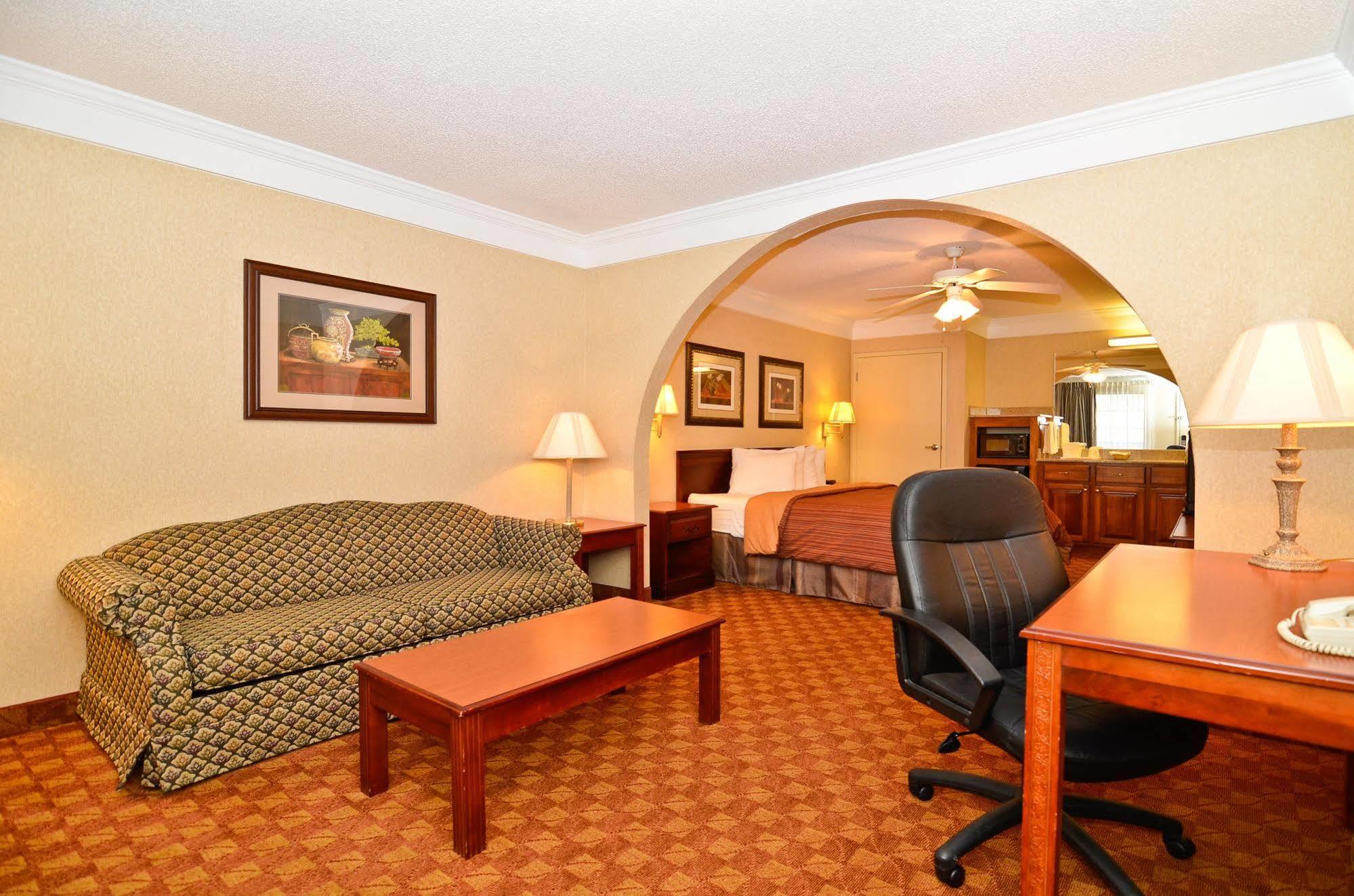 Best Western Hawkinsville Inn & Suites 객실 사진